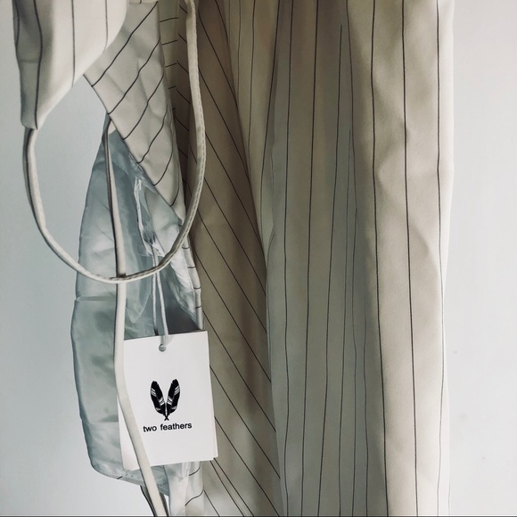 TWO FEATHERS lorinda wrap dress - Picture 7 of 7